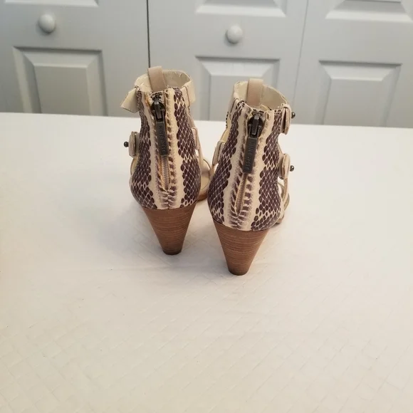 Nine West 3 In Wedge Heels Size 6.5M Leather Uppers With Beads Flaw Lining - Picture 12 of 12